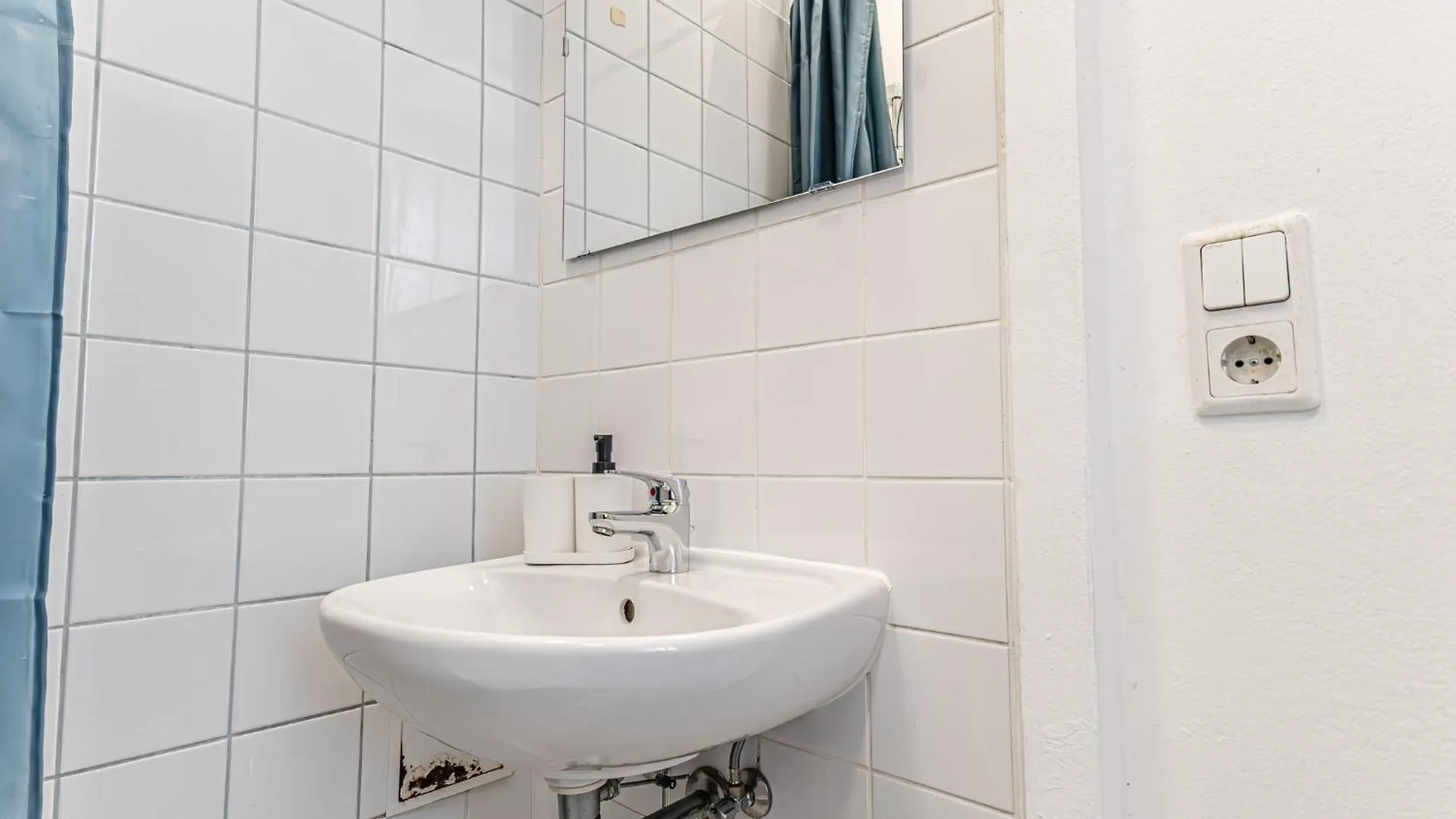 Comfy 1Br Apartment 15 Min From Heart Of Vídeň 0*,